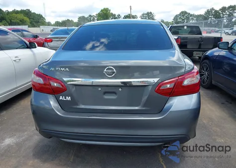 2018 Nissan Altima 2.5 S из США, поврежденный, VIN 1N4AL3APXJC209339